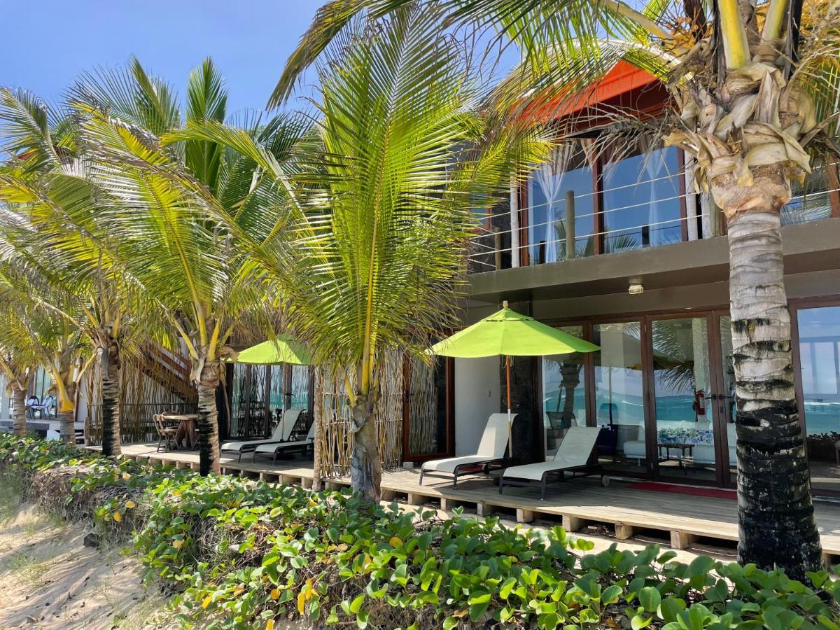 Hotel Mi Playa Galapagos Beachfront *