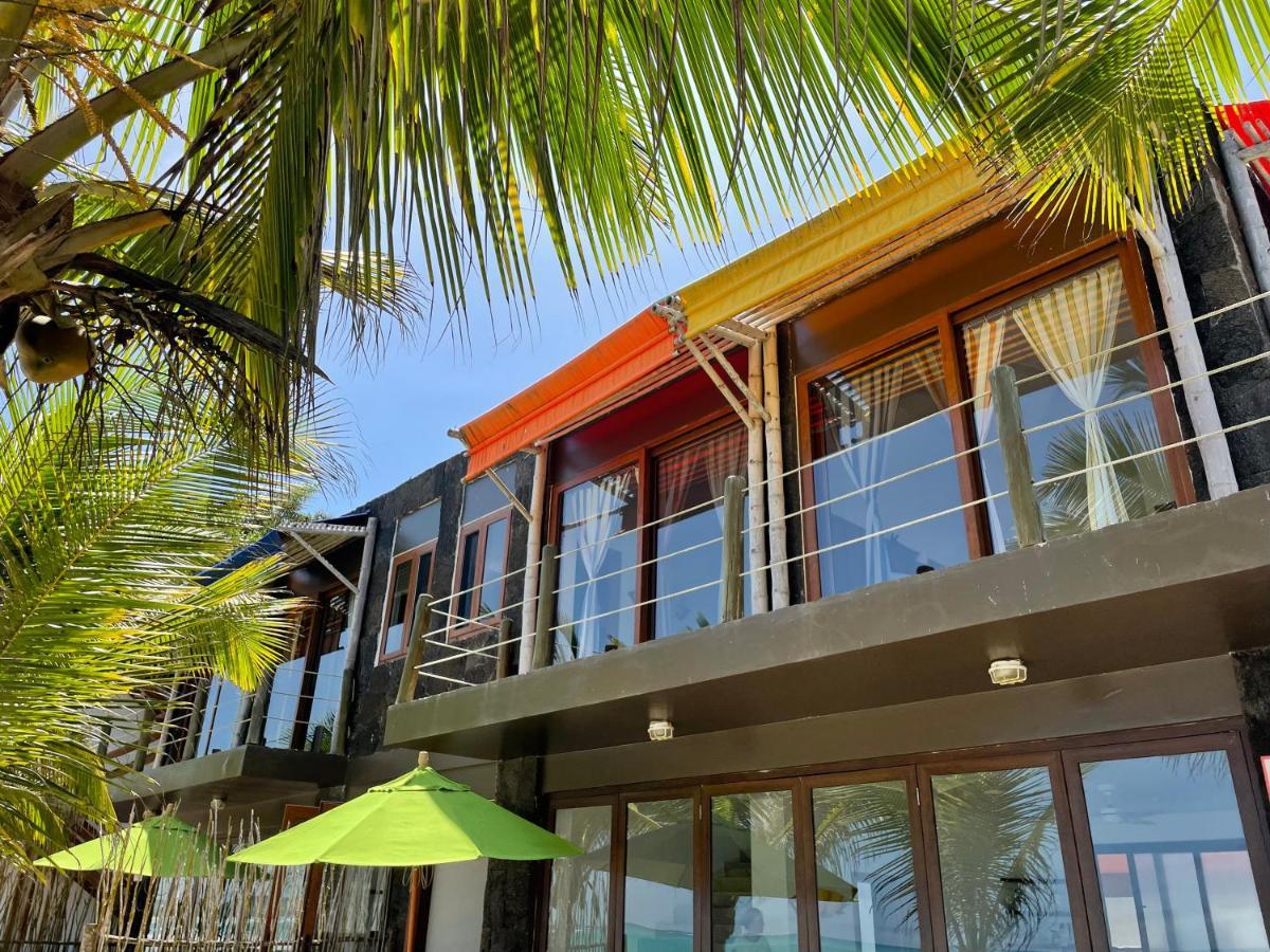 Mi Playa Galapagos Beachfront Hotel